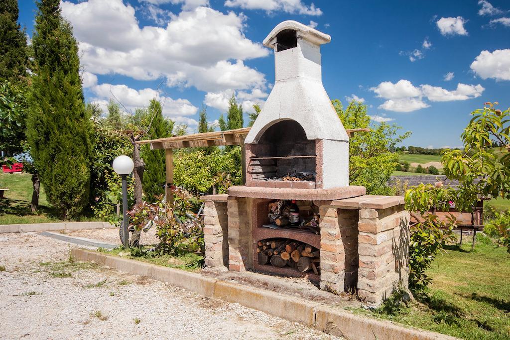 Agriturismo Podere Camollia Costalpino Exteriér fotografie